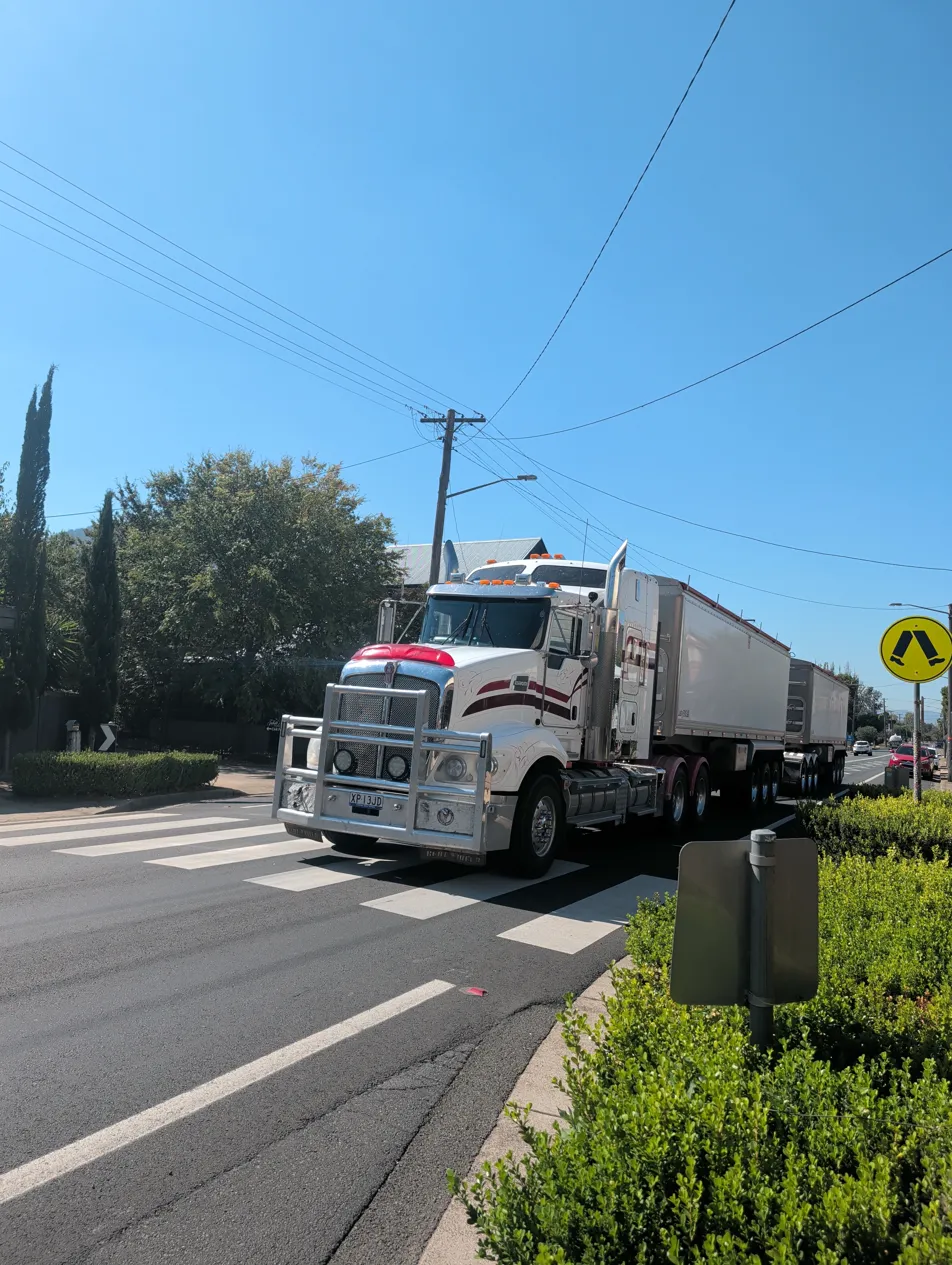 B-double truck crossing the Murrurundi pedestrian crossing